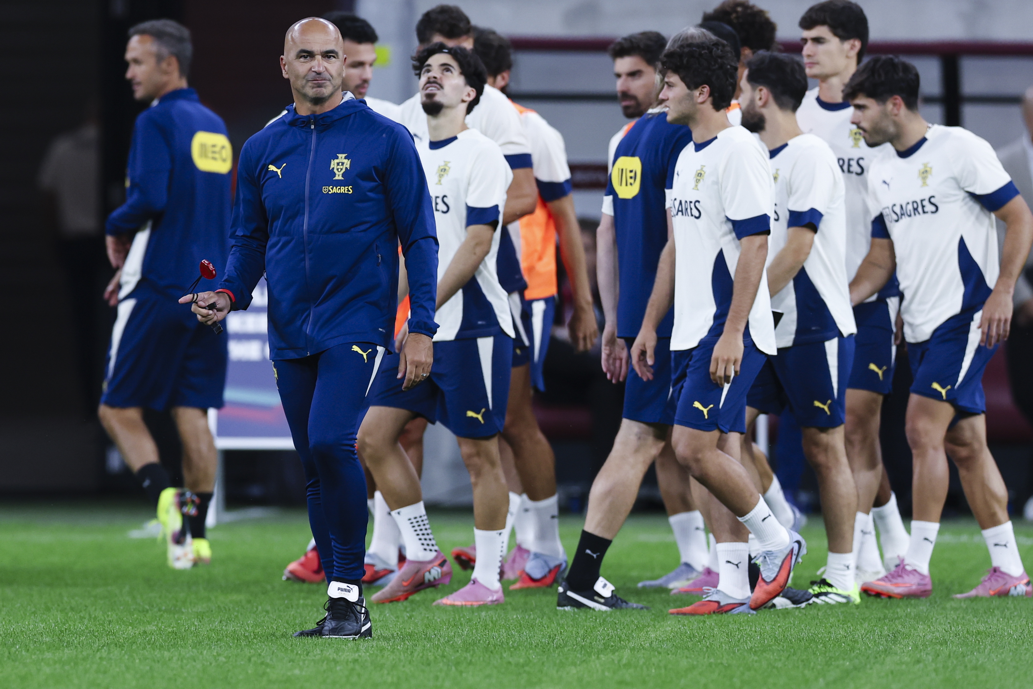 九游体育-广厦vs广东易建联退役仪式