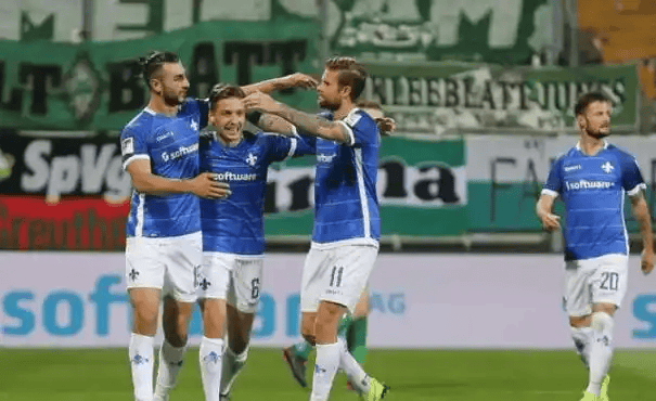 九游体育-葛力姆乔是亚丘卡斯还是瓦史托德